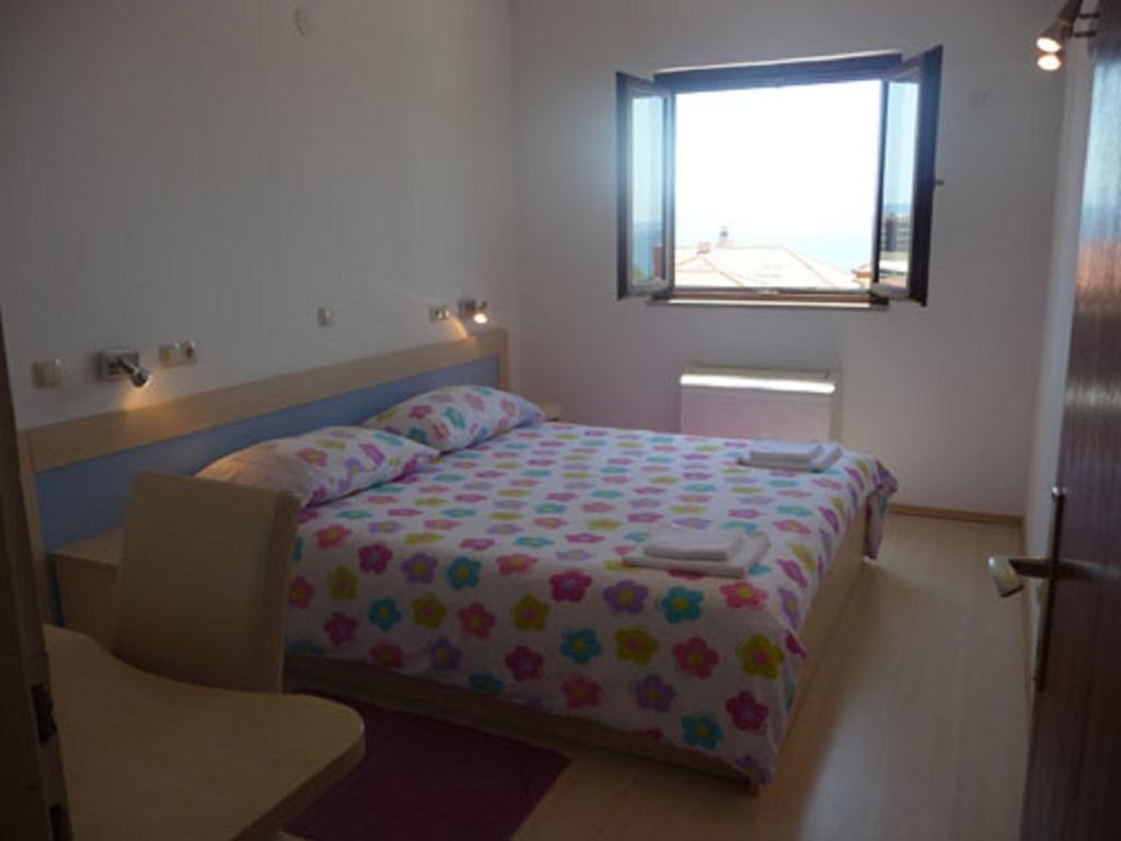 Apartments Lavica Podstrana Habitación foto